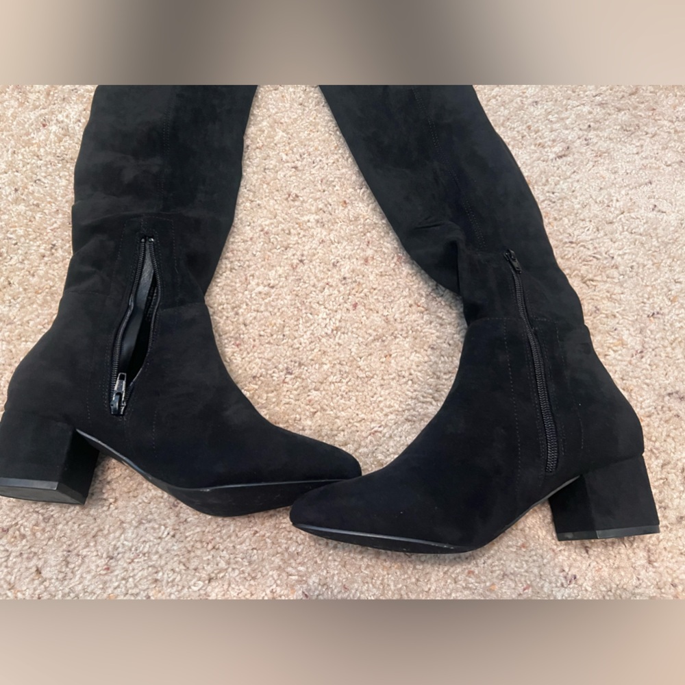 Chase + Chloe Sweet Surprises over the knee black suede boots - Picture 3 of 7